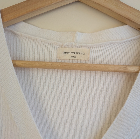 James Street Co Keaton Vest - Picture 2 of 4